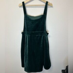 SHEIN Curve Dark Green Velvet Mini Dress